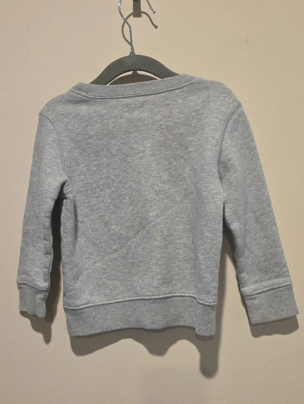 GAP Kids Light Gray Sweatshirt with Navy Logo 2t